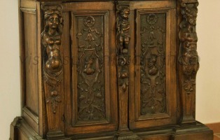Mobili Rinascimento, Seicento, Restaurazione